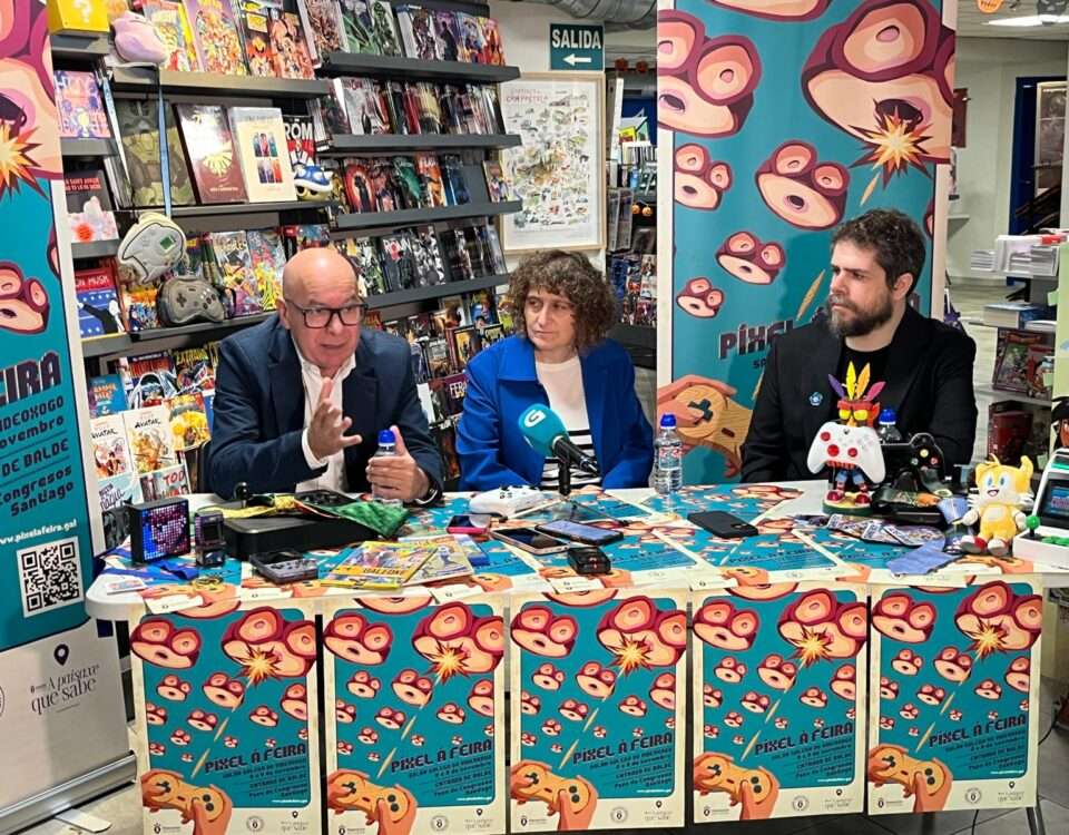 A Deputación presentou esta mañá 'Pixel á Feira', o primeiro salón galego do videoxogo que se celebrará os días 8 e 9 de novembro no Palacio de Congresos de Santiago de Compostela. No acto, celebrado en Alita Comics, participaron o vicepresidente, Xosé Regueira; a alcaldesa de Santiago, Goretti Sanmartín e o coordinador do evento Iago Gordillo